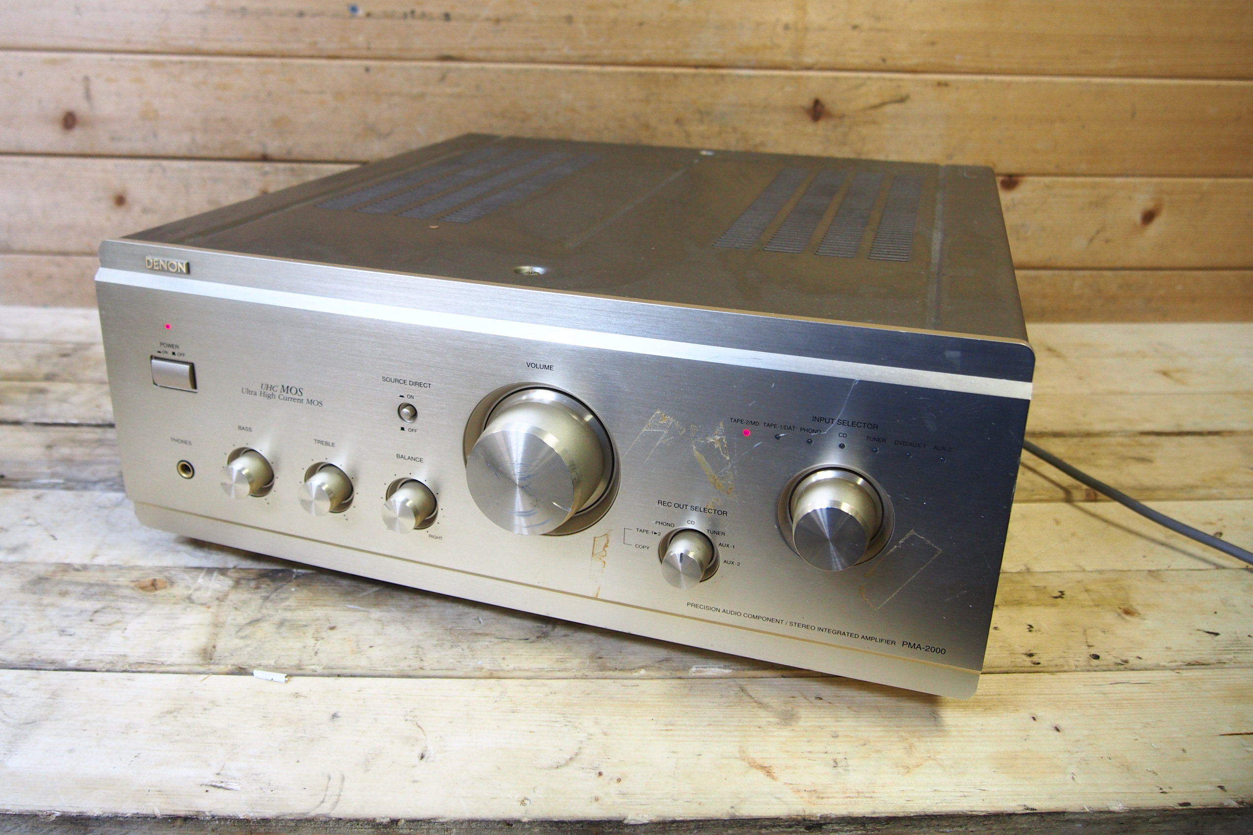 DENON PMA-2000AE プリメインアンプ シルバー　　ジャンク品 DENON PMA-2000AE プリメインアンプ シルバージャンク品