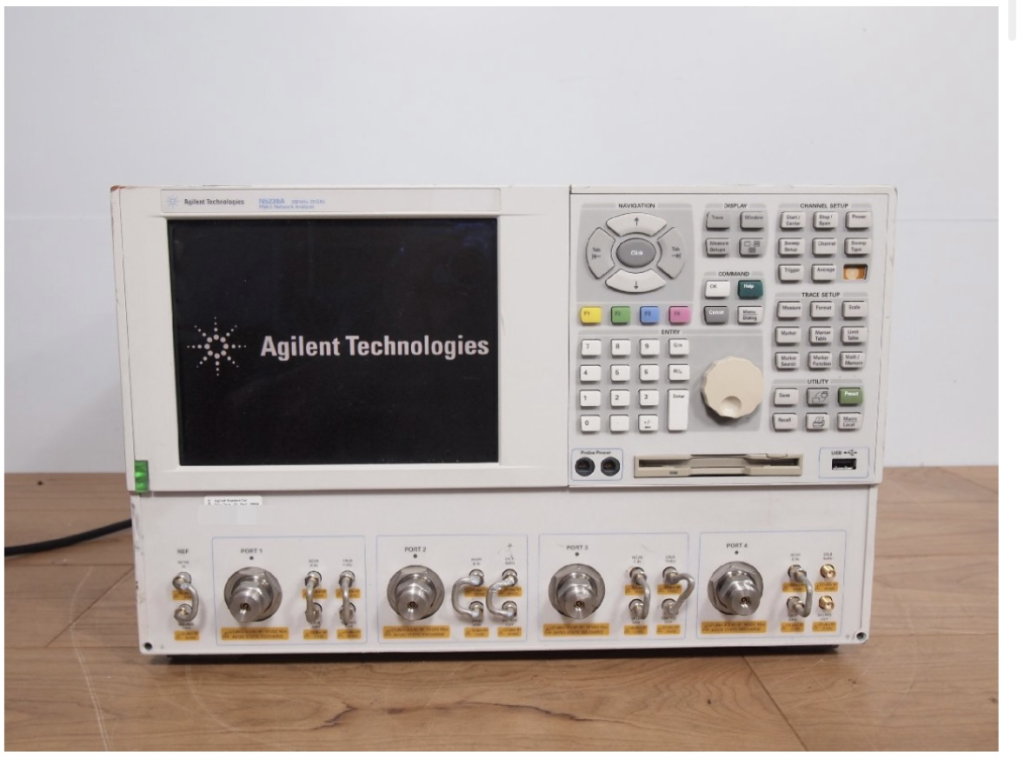 買取例：Agilent N5230A